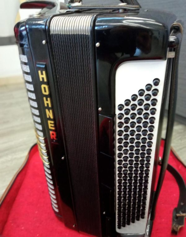 Acordeón Hohner Verdi V CB + Estuche - Imagen 5